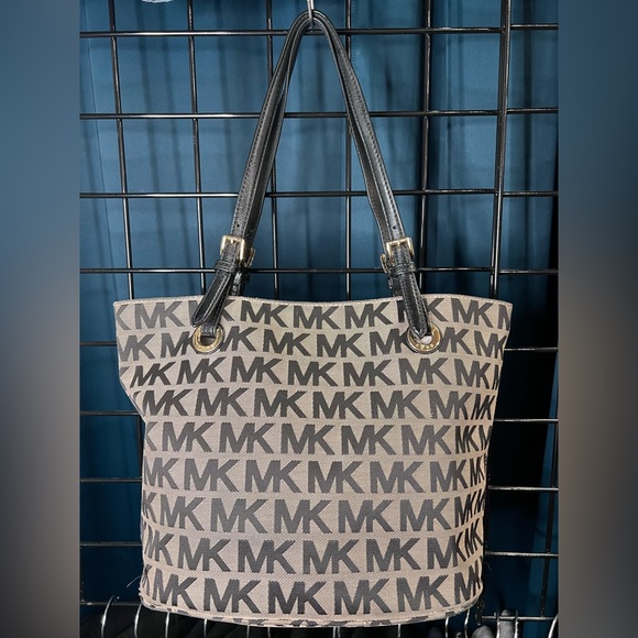 Michael Kors Canvas Leather Tote - Picture 1 of 1